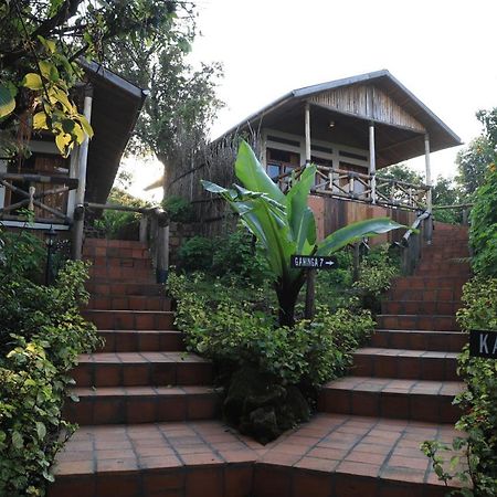 Nkuringo Bwindi Gorilla Lodge Buitenkant foto