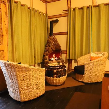 Nkuringo Bwindi Gorilla Lodge Buitenkant foto