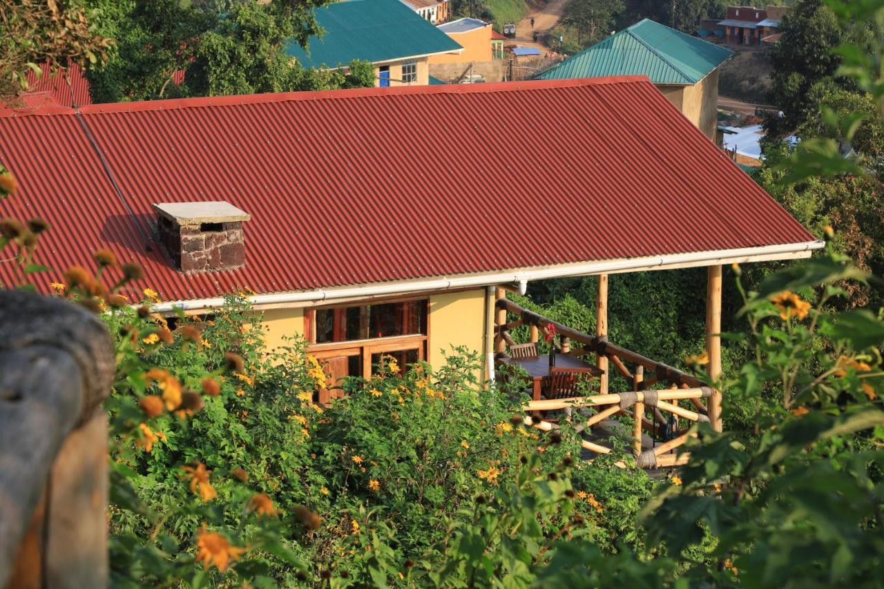 Nkuringo Bwindi Gorilla Lodge Buitenkant foto